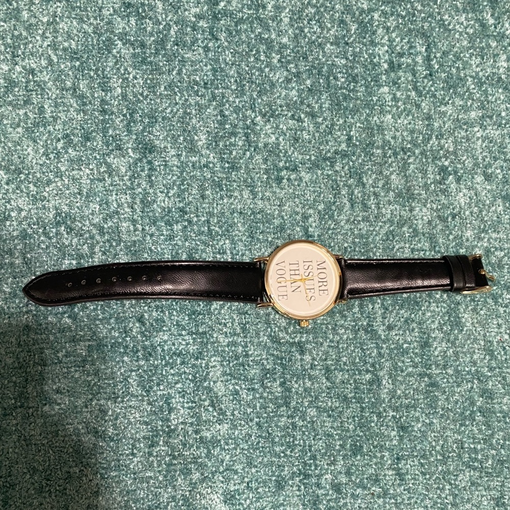Two women's watches (Coach and New York & Company) - Picture 7 of 7